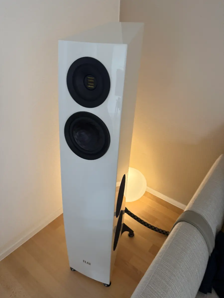ELAC Concentro S 507 Weiss  NP CHF 11980