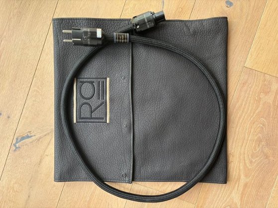 Refine Audio Golden Heart Netzkabel 128cm