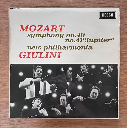 Mozart - Giulini, New Philharmonia, DECCA