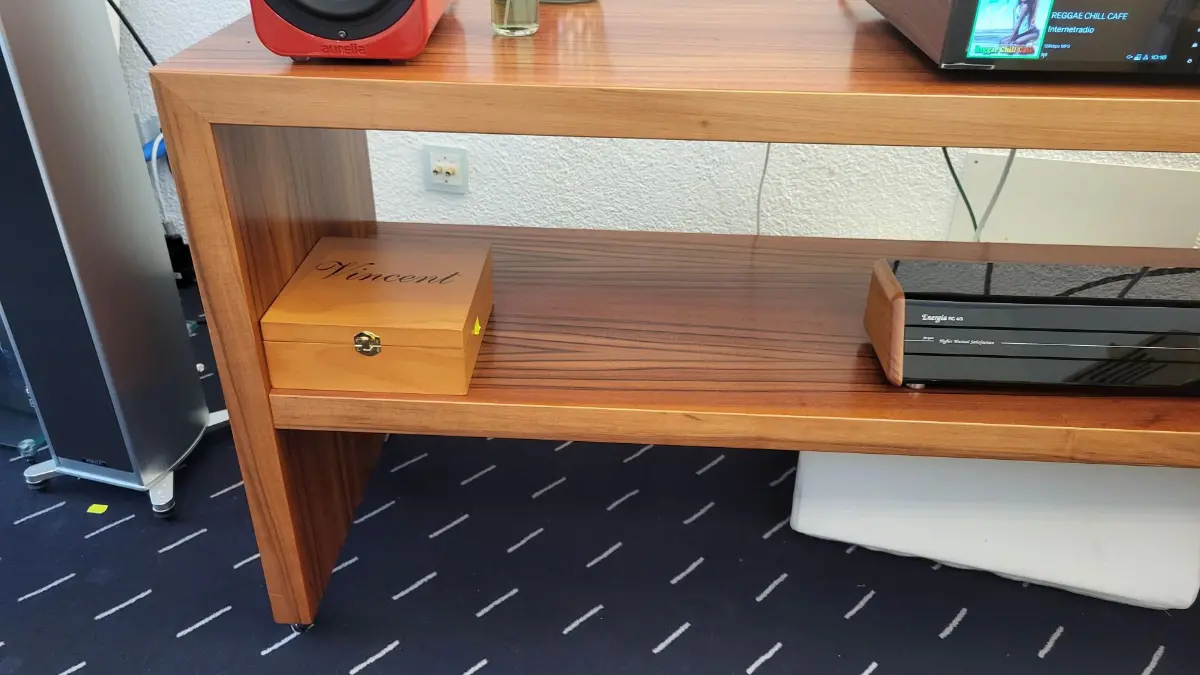 HiFi High-End Sideboard