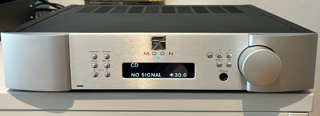 Moon 390 Vorverstärker Netzwerkplayer