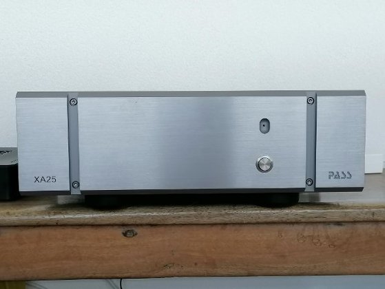 Pass Labs XA 25 Endverst&auml;rker