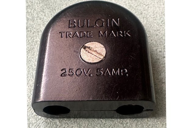 Quad 22 Bulgin NOS