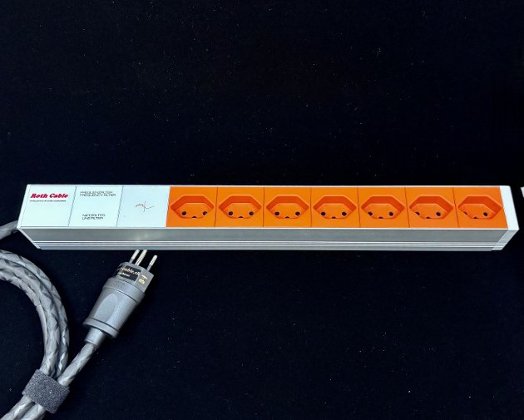 Roth Cable Steckdosenleiste geschirmt mit Netzfilter