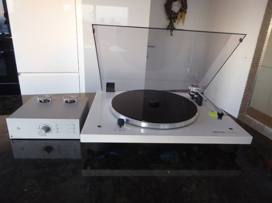 Thorens TD 206, sehr günstig, inkl. Phonovorverstärker