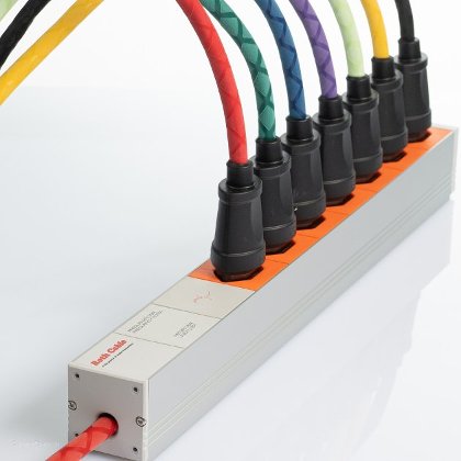 Roth Cable CH-Steckdosenleiste 7-fach geschirmt, Netzfilter