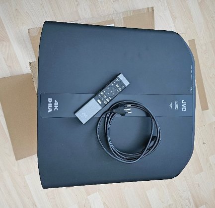 JVC DLA-N5 Nativer 4K D-ILA Projektor &ndash; Top
