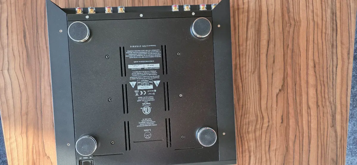 LINN Akurate 4200 Endstufe 4*200w