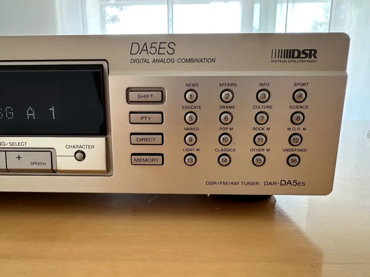 Sony DAR-DA5ES ES HiFi-Tuner, Champagner