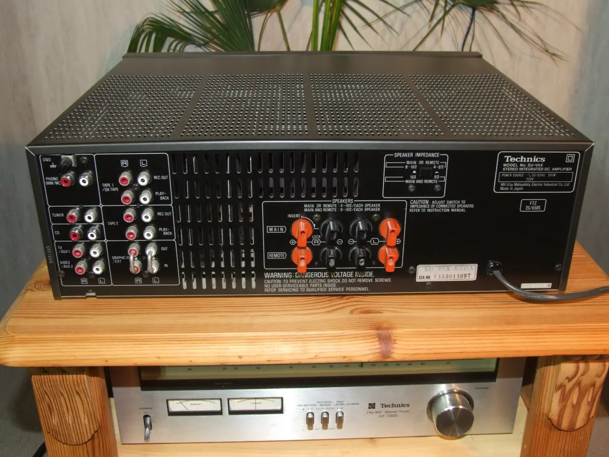 Technics Stereo Integrated Amplifier SU-V6X