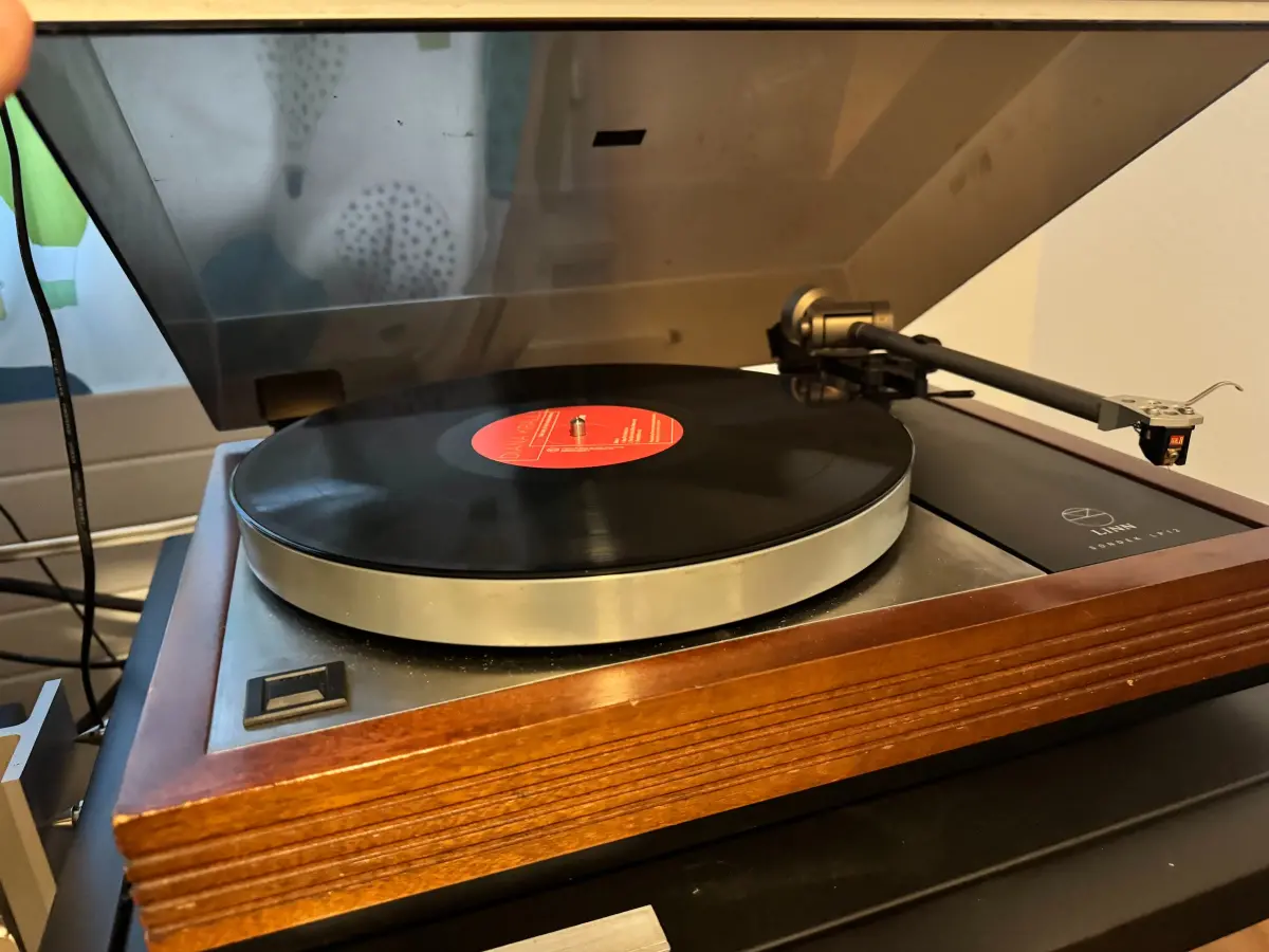 Linn LP12 with Ekos, Keel, Lingo3, Linto, ...