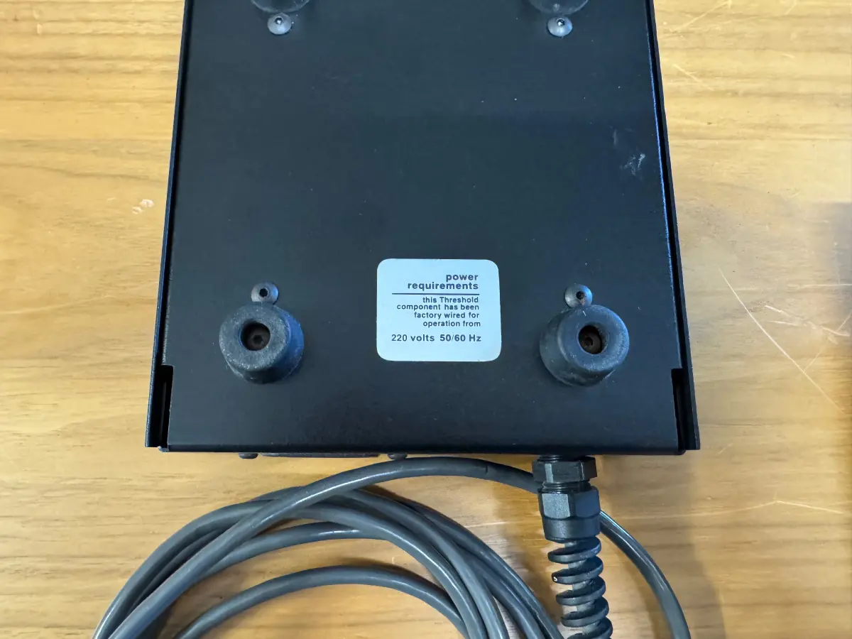 Threshold FET nine