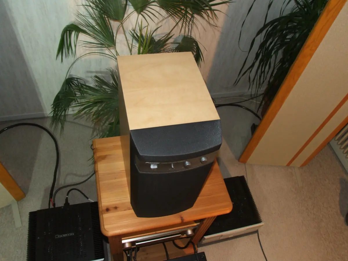 Subwoofer Pioneer S-W80