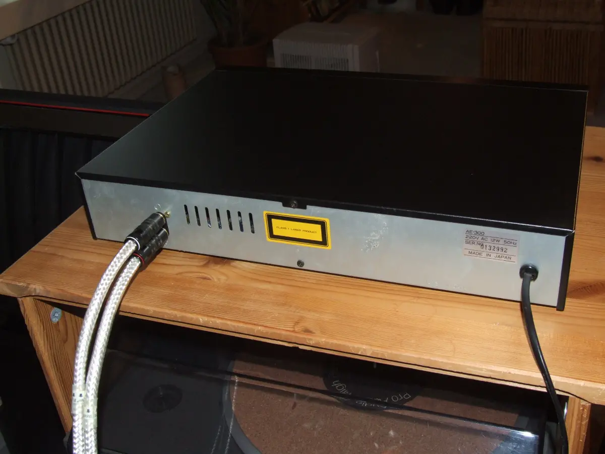 CD Player Anitech AE-300 vintage