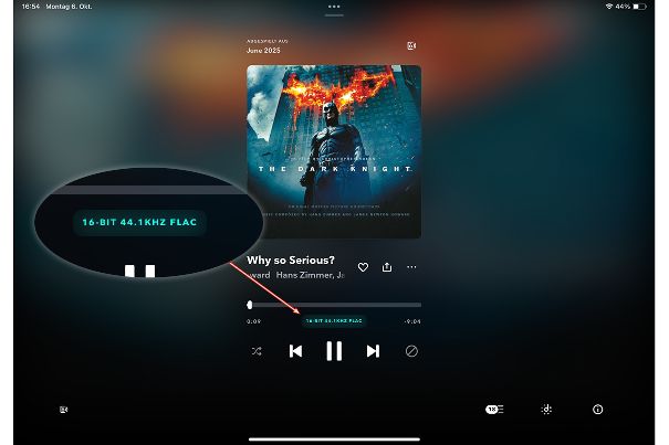Auf der Wiedergabeseite lässt sich die technische Auflösung eines Musiktitels anzeigen, anstelle der wenig aussagekräftigen Kategoriebezeichnungen niedrig, hoch und max.