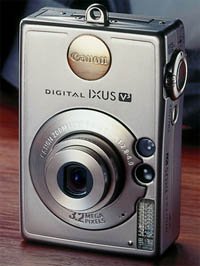 Nominiert für den Kurzfilmpreis: Die Canon IXUS V3 konzentriert sich mehr auf die Fotografie.