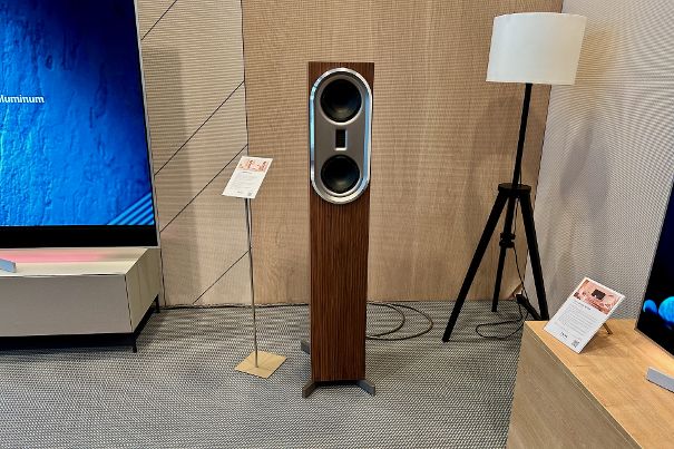  Loewe grand inicio Lautsprecher