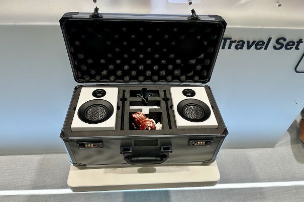 Pro-Ject Travel Kit im Close-up.