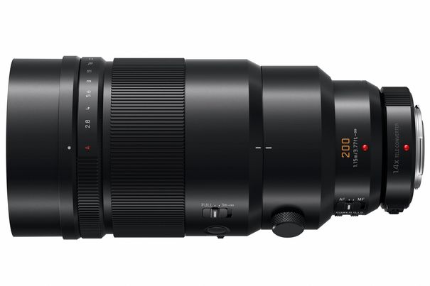 Noch länger: Mit dem mitgelieferten 1,4x-Telekonverter wird die Brennweite des neuen Leica DG Elmarit auf 280 mm erweitert. Dies entspricht 560 mm KB bei F4.0.