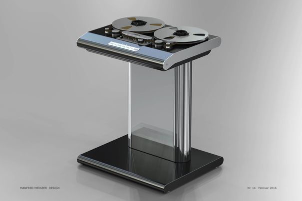 Die geplante Revox-Bandmaschine als Modell. 