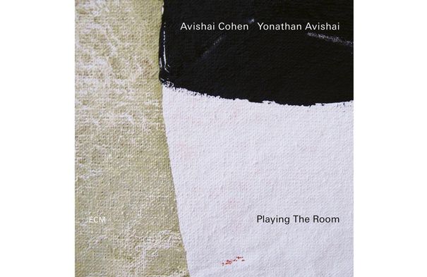 «Playing The Room».