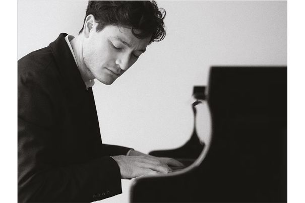Thomas Enhco.