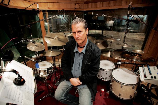 Garry Gibbs mit seinem Drum-Set.