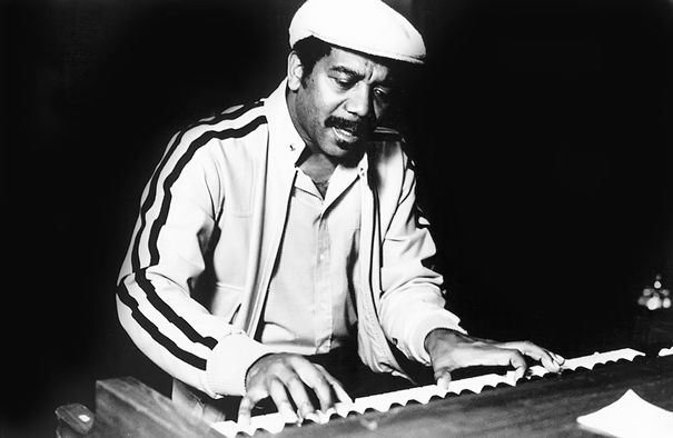 Jimmy Smith war unglaublich fleissig: Es existieren beinahe 100 Alben (LPs) unter seinem Namen.