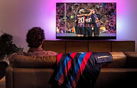 Mit Ambilight TV ins Trainingscamp des FCB