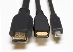 HDMI-Stecker in verschiedenen Ausführungen