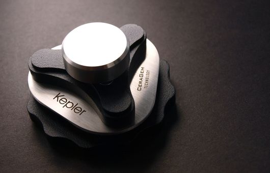 Antivibrationsfüsse Kepler von Divine Acoustics