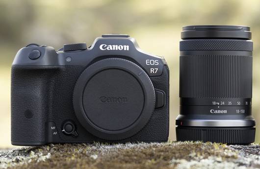 Neue APS-C-Hybridkameras Canon EOS R7 und R10