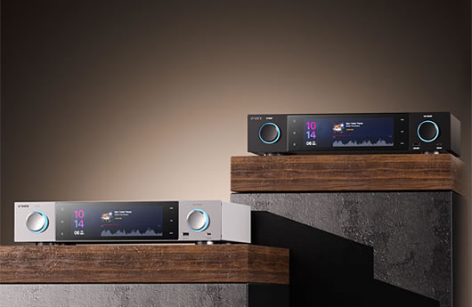 Hochwertiger Desktop-Streamer im 43-cm-Format