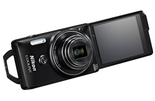 Nikon Coolpix S6900