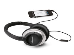 Den AE2 Kopfhörer von Bose gibt es nun auch mit Mikrofon und Steuerung für Apple-Produkte