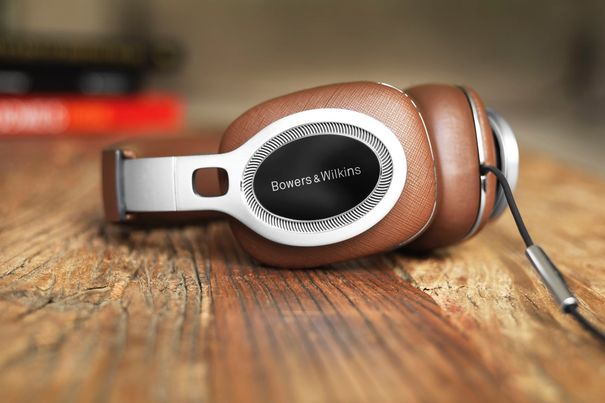 Bowers & Wilkins P9