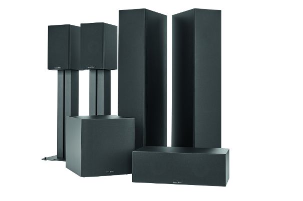 Für den Heimkino-Einsatz kann man den passenden Subwoofer aus der 600-Serie und den neuen Center HTM6 S2 Anniversary Edition dazu kombinieren.