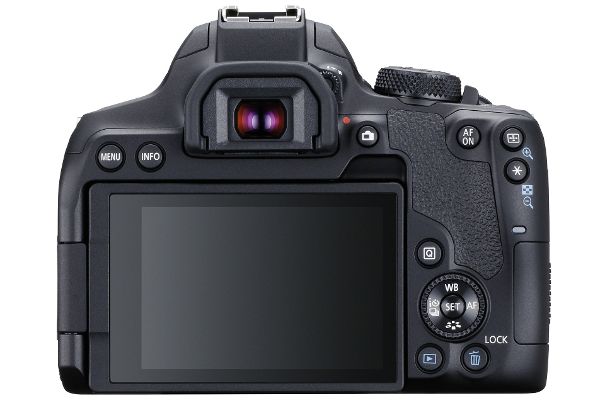 Praktisch und ergonomisch: Auch die EOS 850D hat die bewährte Canon-Anordnung der Bedienungselemente übernommen.