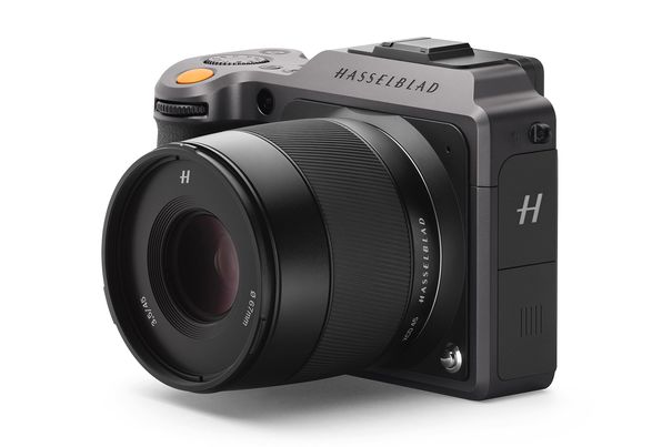 Reaktionsschneller, benutzerfreundlicher und günstiger: Die neue Mittelformatkamera Hasselblad X1D II 50C.