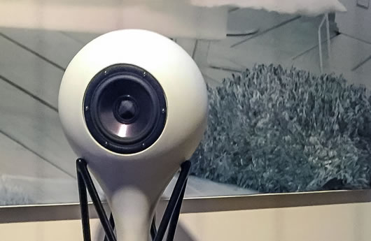 Erster Porzellan-Lautsprecher