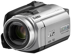 Der GZ-HD5 von JVC komt mit einer 60 GB Harddisc, der GZ-HD6 gar mit 120 GB.