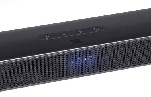 Cinema Experience mit Bar 2.1 Deep Bass von JBL