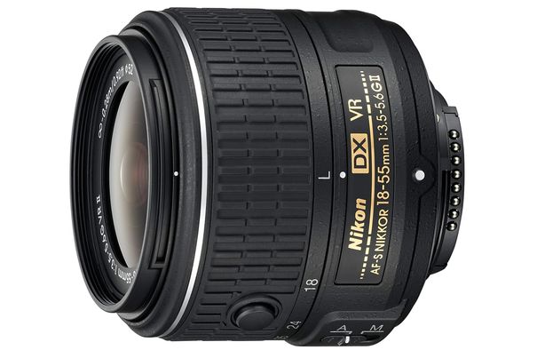 Nikkor Kompakt-Zoom und 35 mm-Objektiv