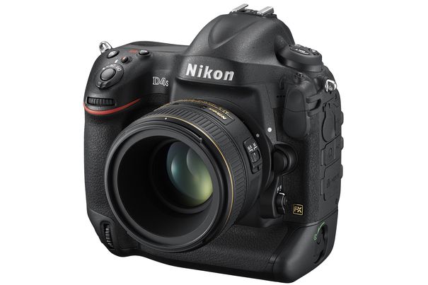 Nikon D4S