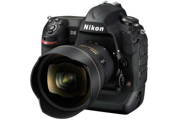 Nikon D5