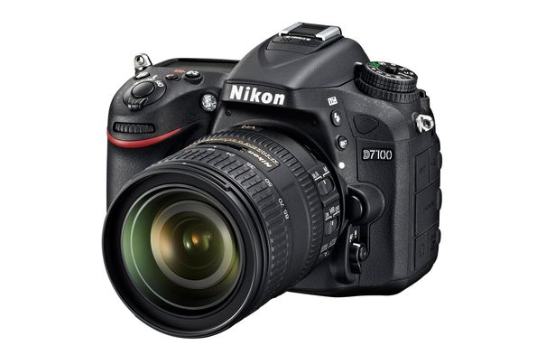 Die digitale Spiegelreflexkamera Nikon D7100