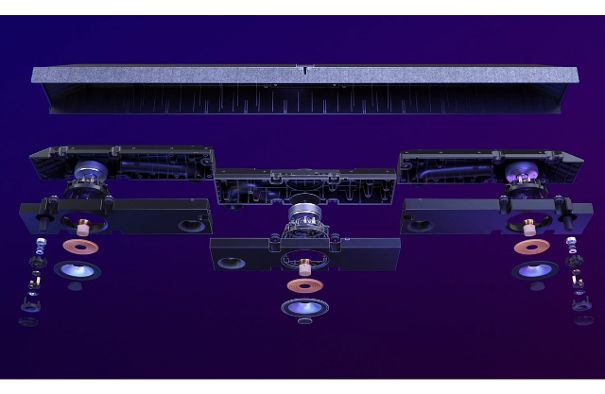 Die Soundabteilung des OLED+986 beherbergt nicht weniger als drei voneinander akustisch isolierten Lautsprechergehäuse.