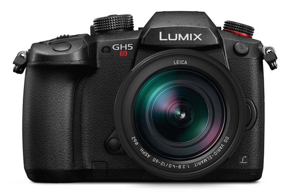 Lumix im Dreier-Dreamteam: Die neue DC-GH5S komplettiert das Spitzentrio unter den Lumix-Kameras von Panasonic, bestehend aus GH5, G9 und GH5S.