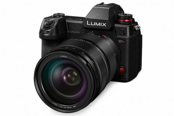 Erstmals 6K/24p bei spiegellosem Vollformat: Die neue Systemkamera Lumix S1H ist der Videoprofi bei der S-Serie von Panasonic.