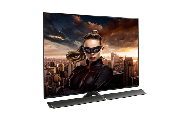 Bildverarbeitung und Kontrastschärfe des neuen OLED TV EZC1004 von Panasonic sollen das Heimkino-Erlebnis revolutionieren.